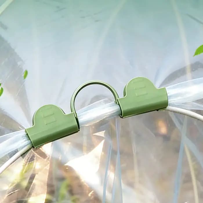 Clips de fixation pour serre