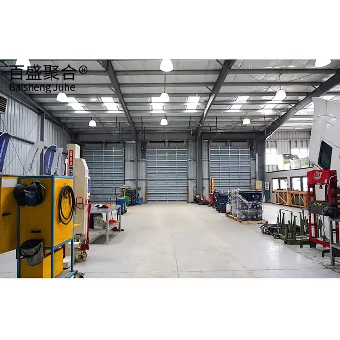 Structure en acier pour parking automobile