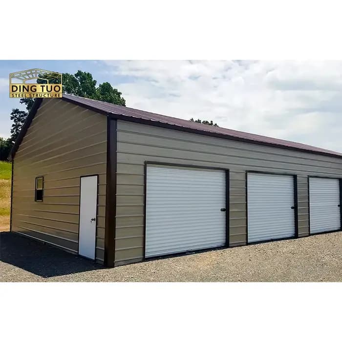 Garage préfabriqué en structure acier