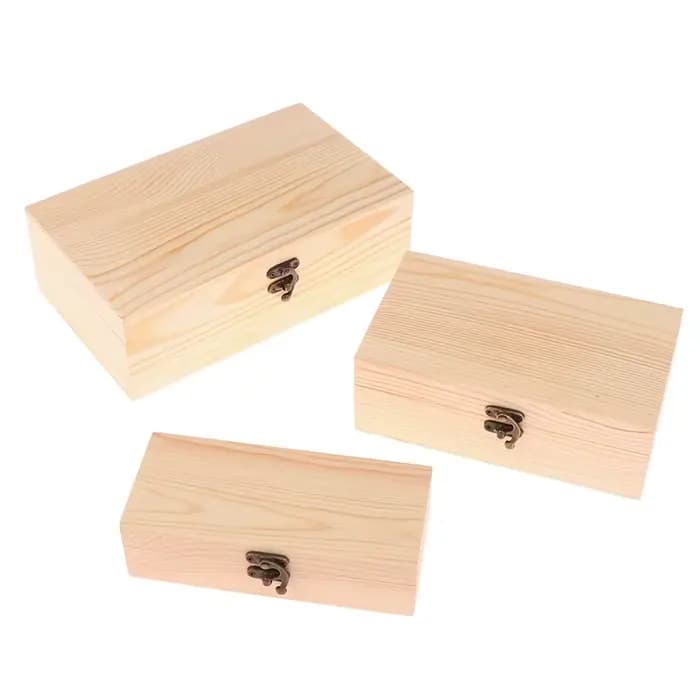 Boîte de rangement rectangulaire en bois