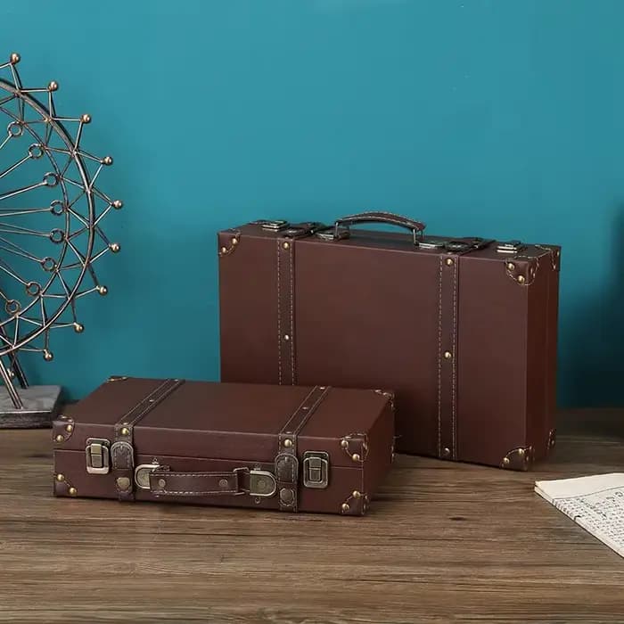Coffre de rangement en bois marron Vintage