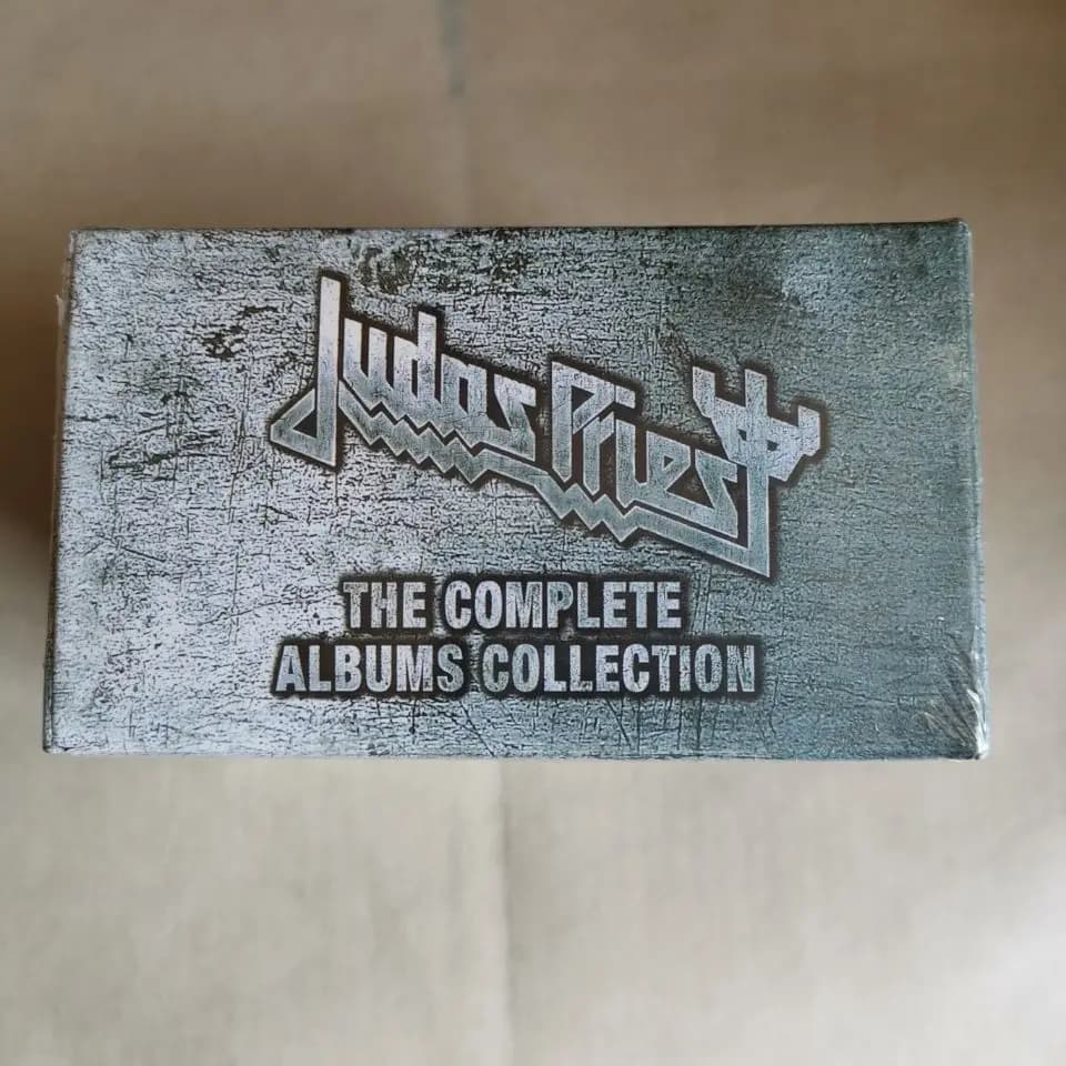 Le groupe britannique le plus influentiel du monde Bande de heavy metal Metal God Collection complète 19CD Collection Coffret cadeau CD de musique