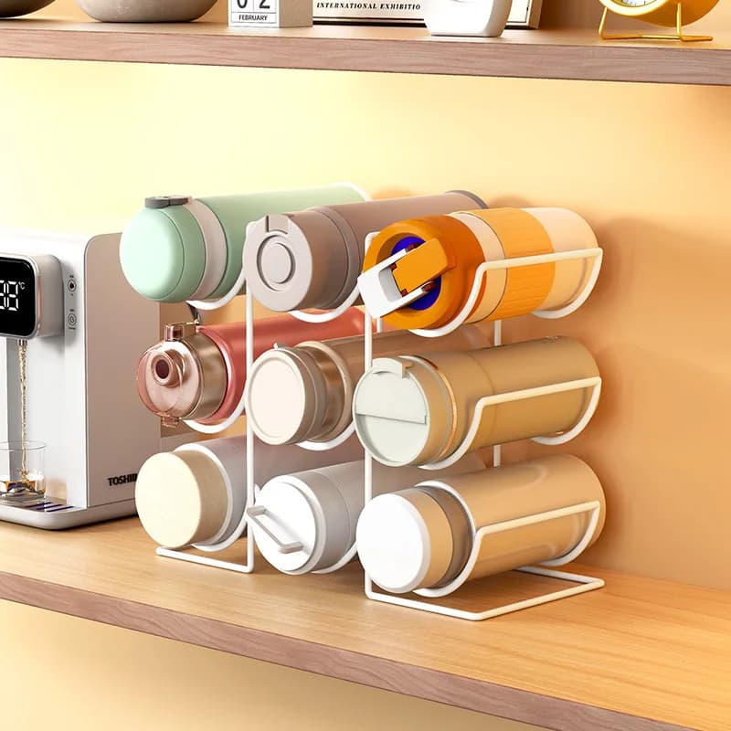 Organisateur de bouteilles d'eau en métal, support de rangement de bouteilles empilable pour porte-flason sous vide de cuisine, organisateur d'armoire à domicile