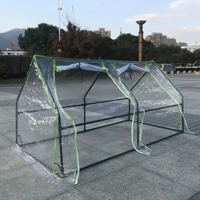 Serre avec Couverture Transparente en PVC