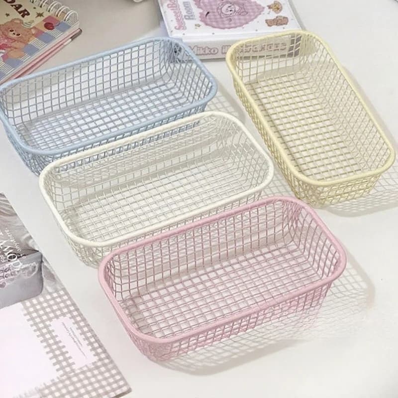 Panier de rangement de bureau en fil métallique, boîte de rangement simple pour articles divers, organiseur de papeterie de bureau et de maquillage