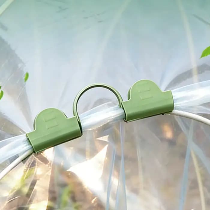 Clips de fixation pour serre